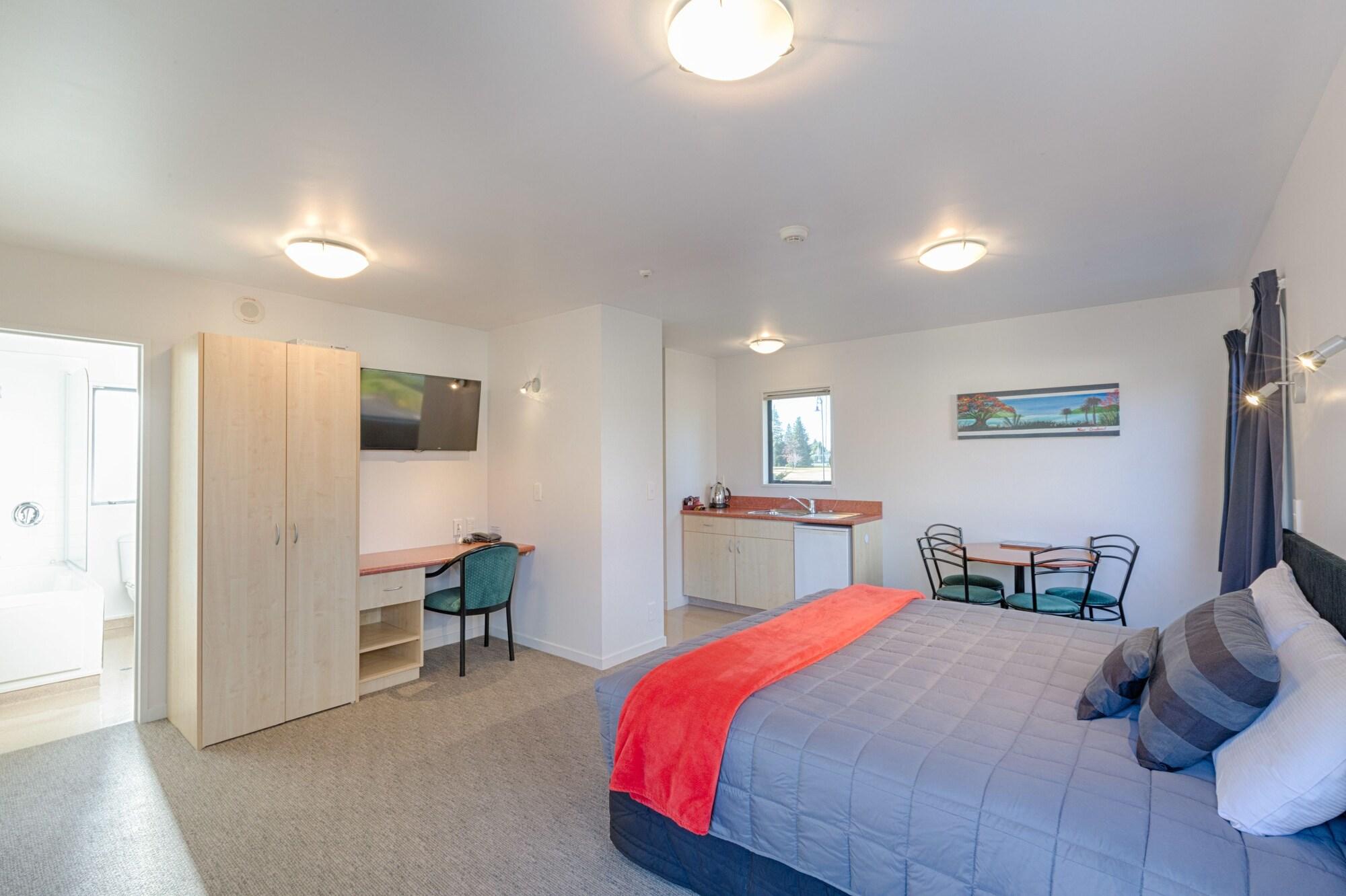 Bella Vista Motel Te Anau Bagian luar foto