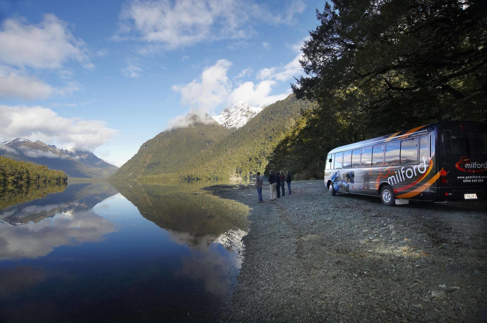 Bella Vista Motel Te Anau Bagian luar foto
