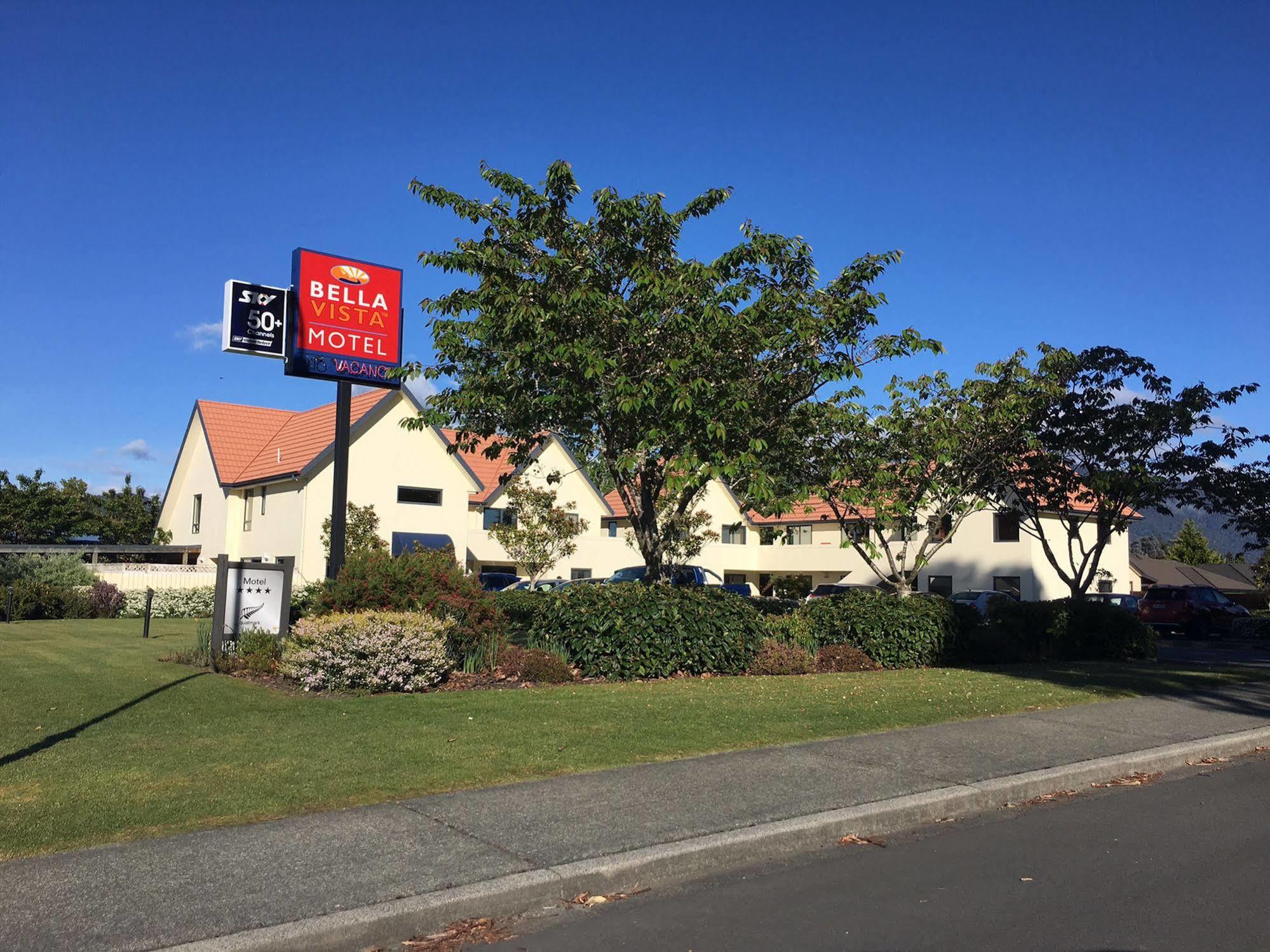 Bella Vista Motel Te Anau Bagian luar foto